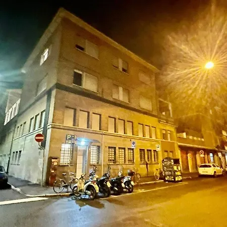 Stop&go Station House Self Check-in 24-24 City-fiera Appartement