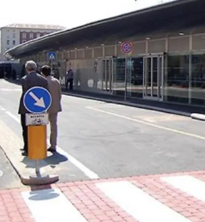 Apartmán Stop&go Station House Self Check-in 24-24 City-fiera Boloňa