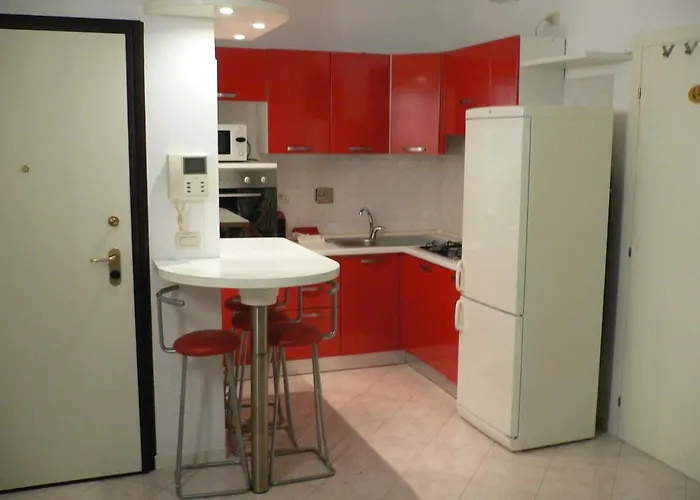 Stop&go Station House Self Check-in 24-24 City-fiera *