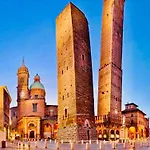 Stop&go Station House Self Check-in 24-24 City-fiera
