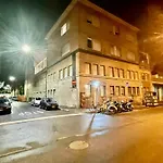 Stop&go Station House Self Check-in 24-24 City-fiera