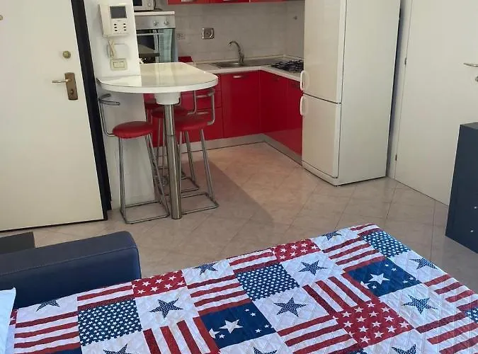 Stop&go Station House Self Check-in 24-24 City-fiera *