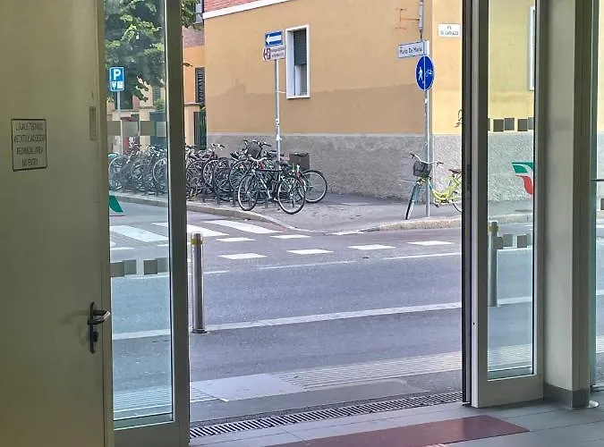 Stop&go Station House Self Check-in 24-24 City-fiera Apartmán *