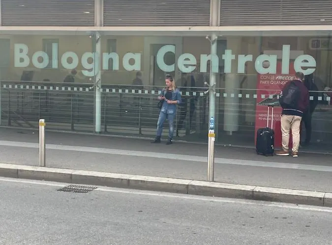 Stop&go Station House Self Check-in 24-24 City-fiera *