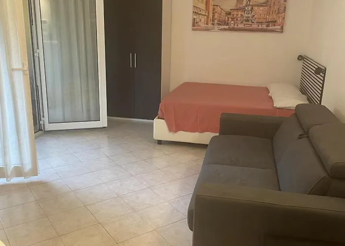 Stop&go Station House Self Check-in 24-24 City-fiera Apartmán *