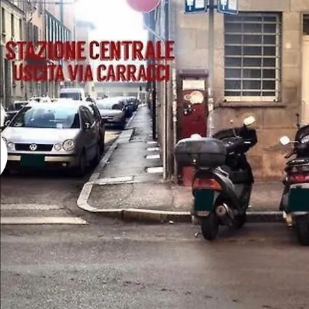 Stop&go Station House Self Check-in 24-24 City-fiera *