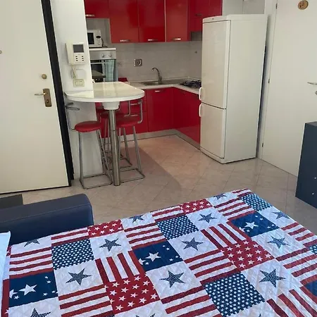 Stop&go Station House Self Check-in 24-24 City-fiera *