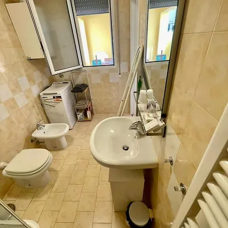 Stop&go Station House Self Check-in 24-24 City-fiera Appartement *