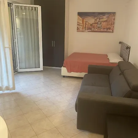 Stop&go Station House Self Check-in 24-24 City-fiera Διαμέρισμα *
