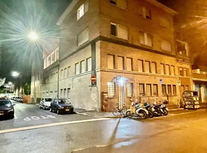 Stop&go Station House Self Check-in 24-24 City-fiera